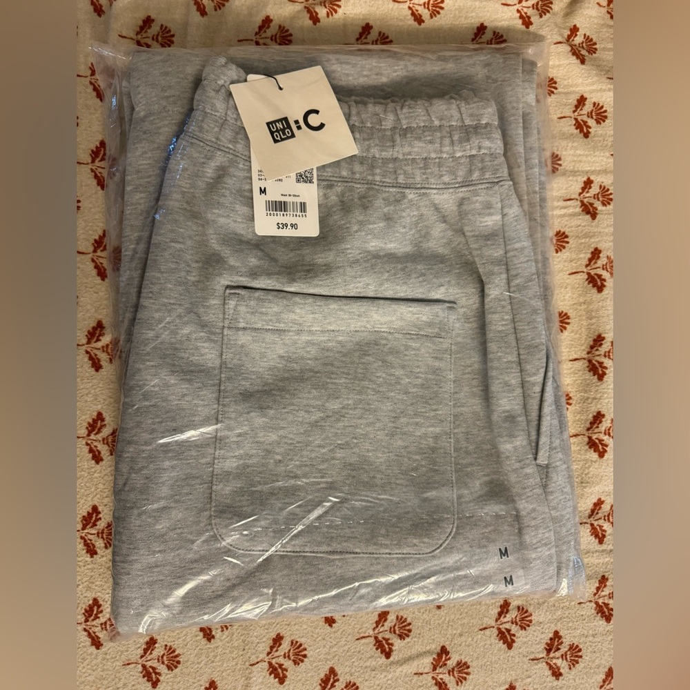 Uniqlo C wide sweatpants Brand New